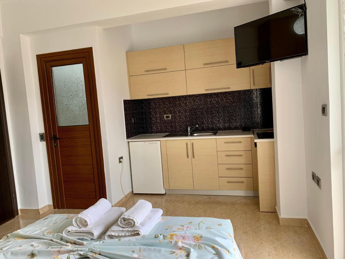 Maxus Apts Sarande Ngoại thất bức ảnh