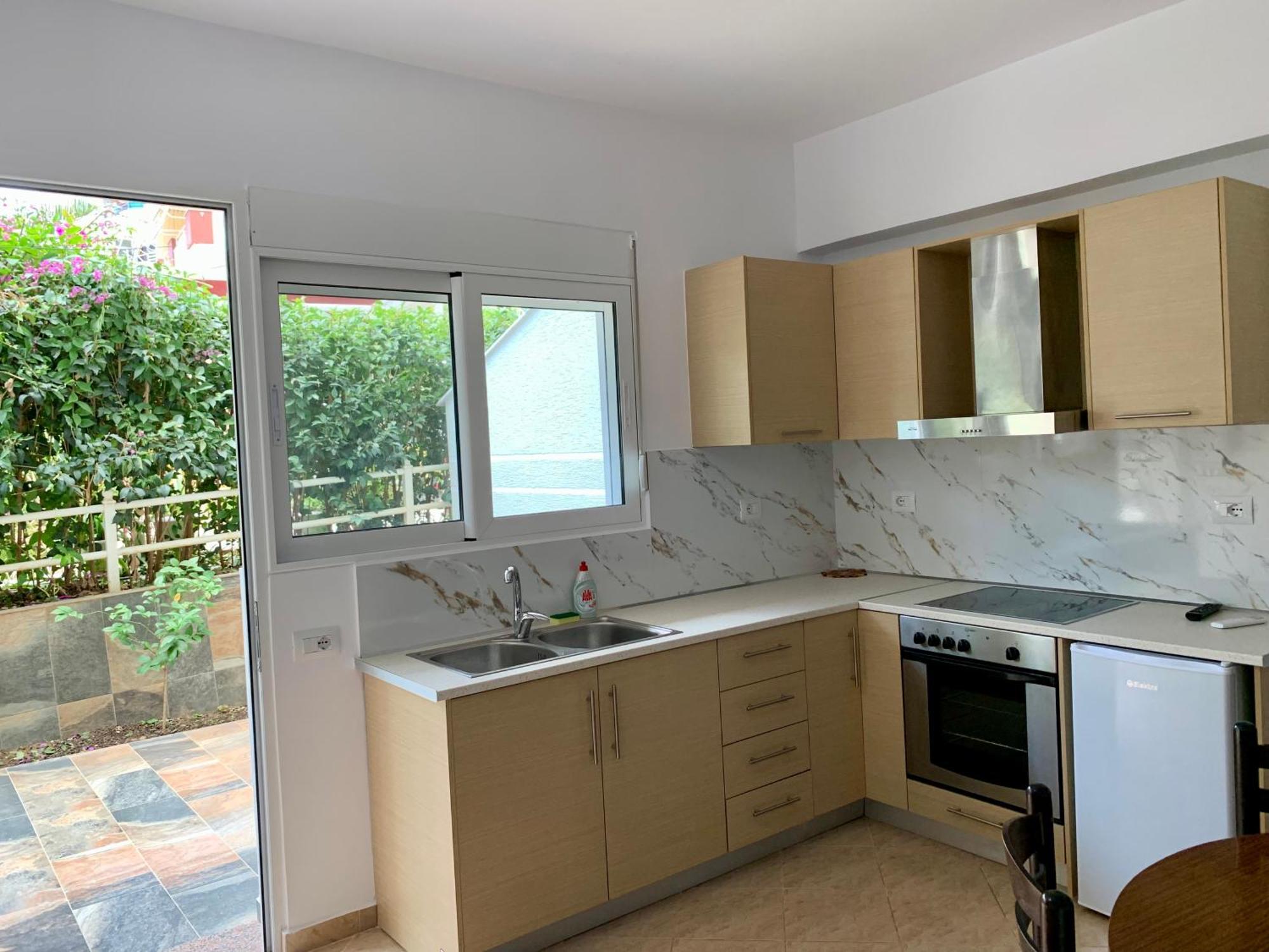 Maxus Apts Sarande Ngoại thất bức ảnh
