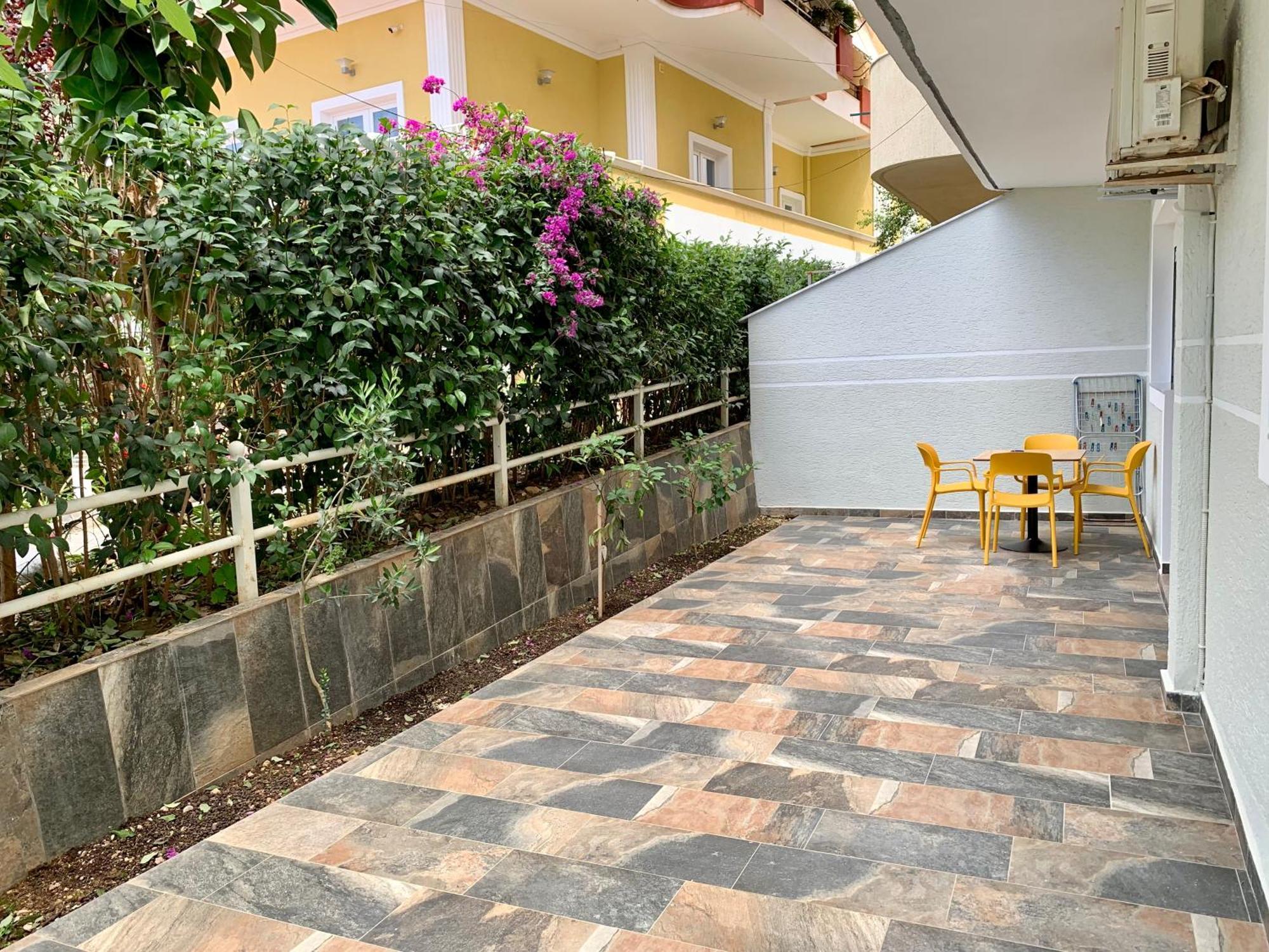 Maxus Apts Sarande Ngoại thất bức ảnh